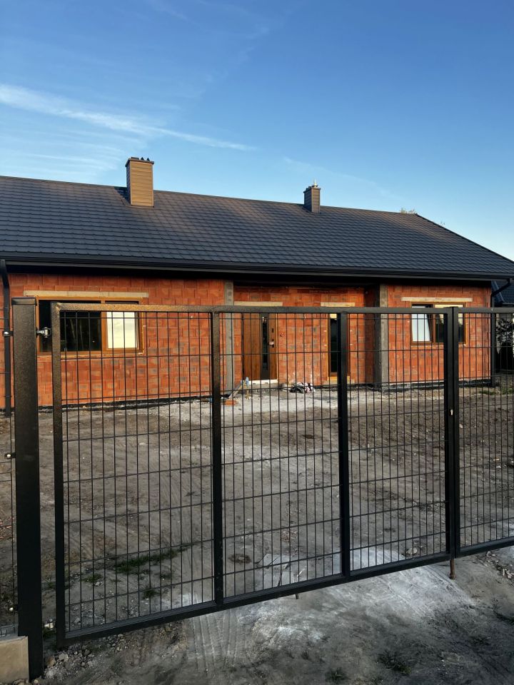 dom wolnostojący, 4 pokoje Nowa Piasecznica. Zdjęcie 2