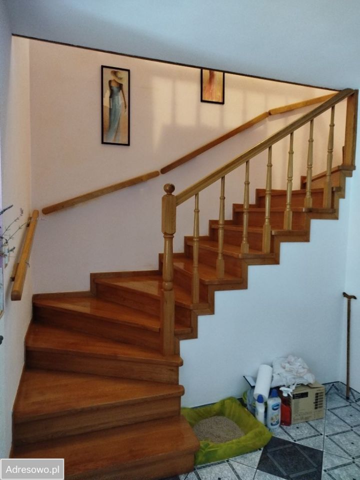 dom szeregowy, 6 pokoi Dobre Miasto Centrum. Zdjęcie 4