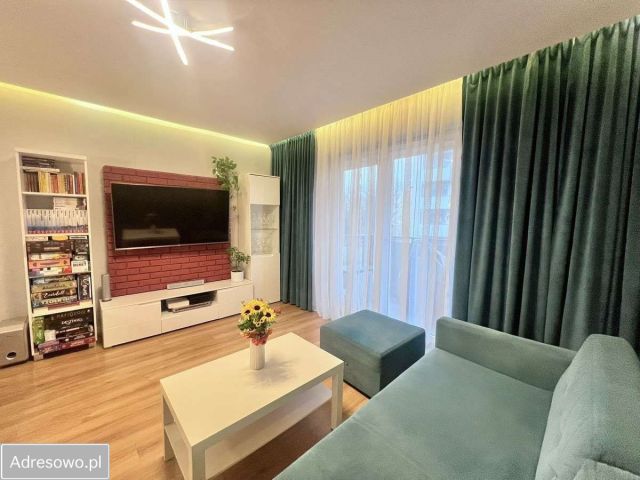 Mieszkanie 3-pokojowe Wieliczka, ul. Bolesława Chrobrego. Zdjęcie 1