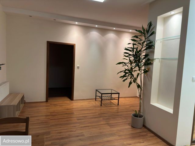 Mieszkanie 3-pokojowe Nowa Iwiczna, ul. Niezapominajki. Zdjęcie 1