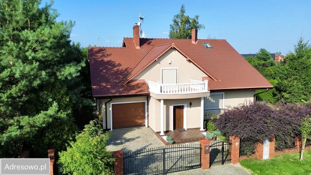 dom wolnostojący, 6 pokoi Legnica. Zdjęcie 1