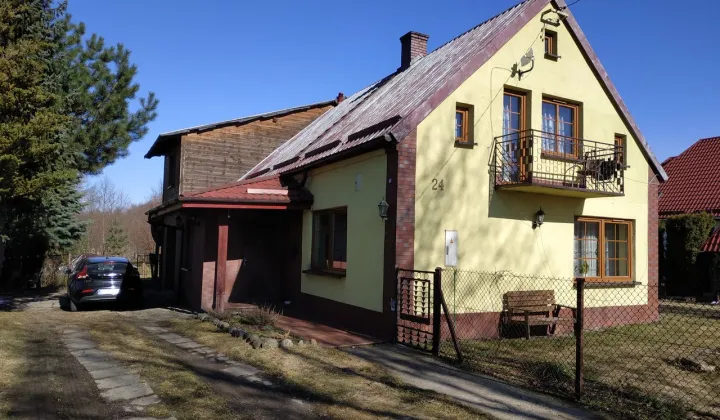 dom wolnostojący, 6 pokoi Zielonka