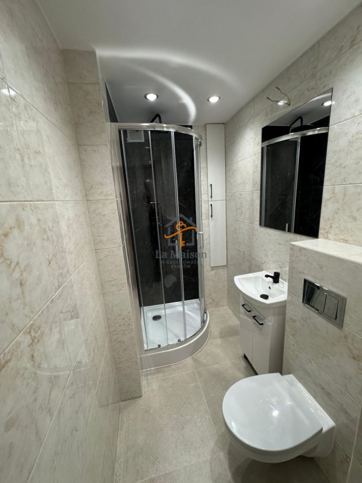 Mieszkanie 2-pokojowe Kraków Bieńczyce. Zdjęcie 3