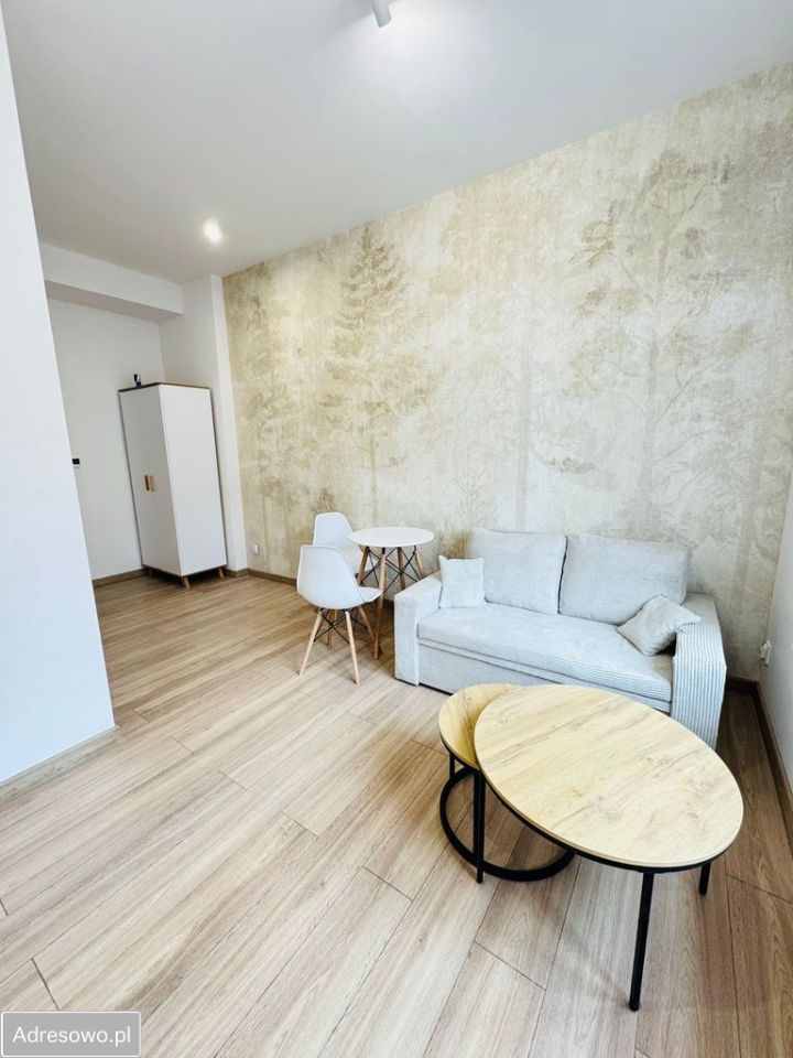 Mieszkanie 1-pokojowe Katowice Śródmieście, ul. Juliusza Słowackiego. Zdjęcie 4