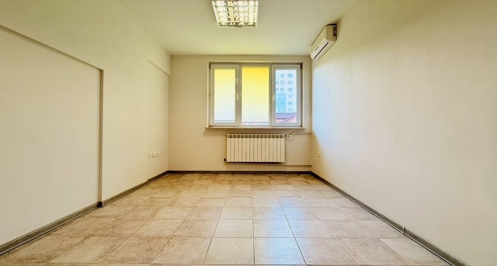 Lokal Rzeszów, ul. ks. Jerzego Popiełuszki. Zdjęcie 7