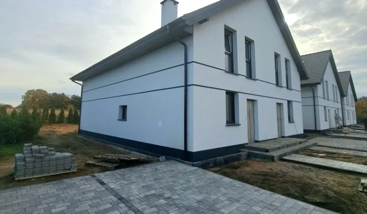 bliźniak, 4 pokoje Dołuje