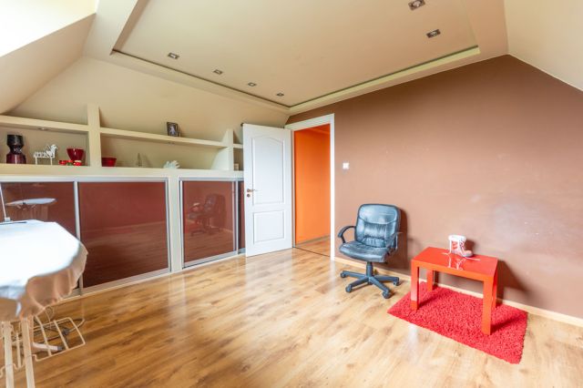 dom wolnostojący, 5 pokoi Warszawa Białołęka. Zdjęcie 18