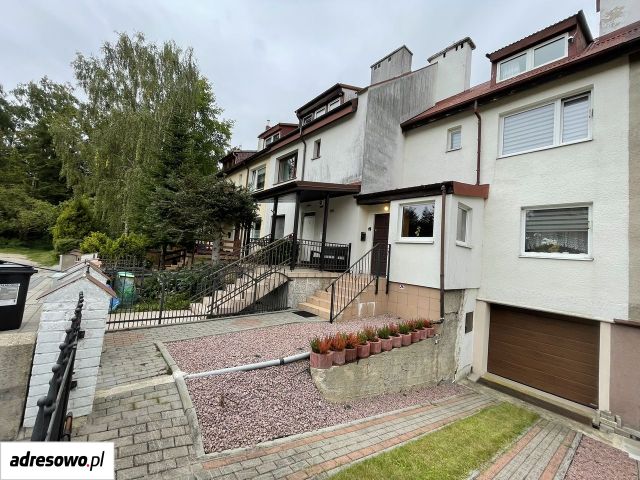 dom szeregowy, 7 pokoi Gdynia Chwarzno-Wiczlino, ul. Franciszka Sokoła. Zdjęcie 1