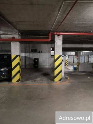 Garaż/miejsce parkingowe Warszawa Wola, ul. Żelazna. Zdjęcie 1