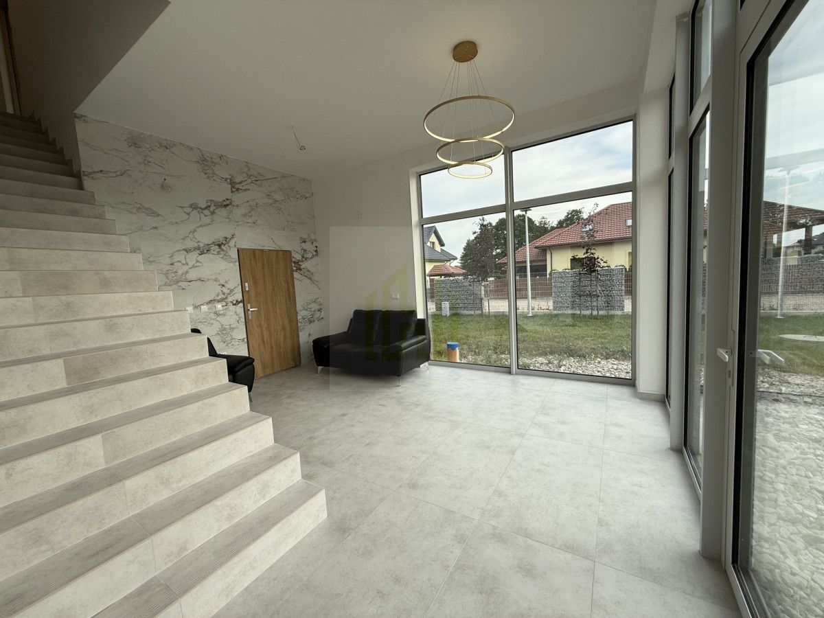 Lokal Warszawa, ul. Kobiałka. Zdjęcie 24