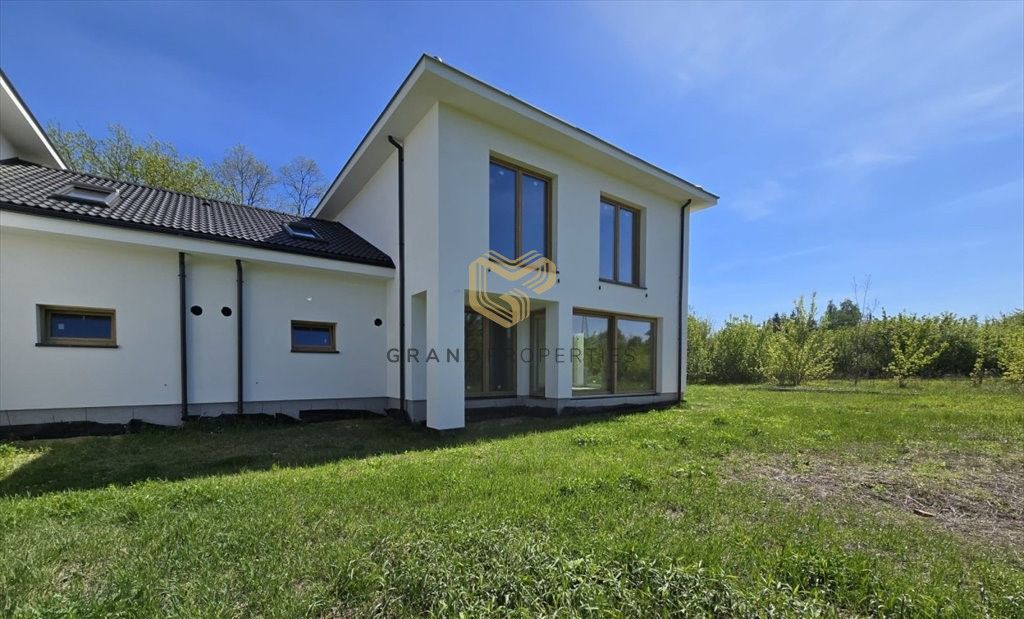 bliźniak, 7 pokoi Konstancin-Jeziorna. Zdjęcie 6