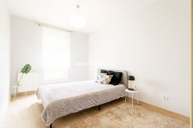 Mieszkanie 2-pokojowe Kraków Bronowice, ul. Eljasza Walerego Radzikowskiego. Zdjęcie 3