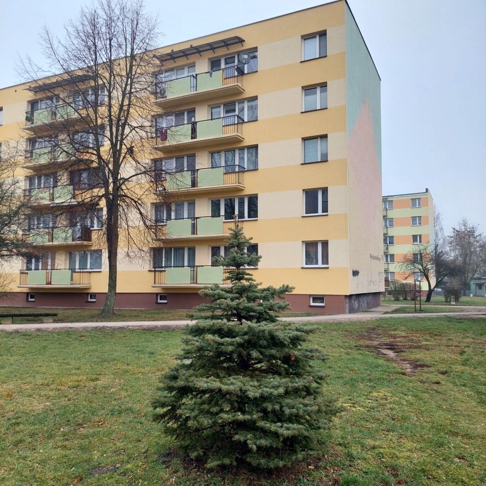 Mieszkanie 3-pokojowe Brodnica, ul. Stanisława Wyspiańskiego. Zdjęcie 1
