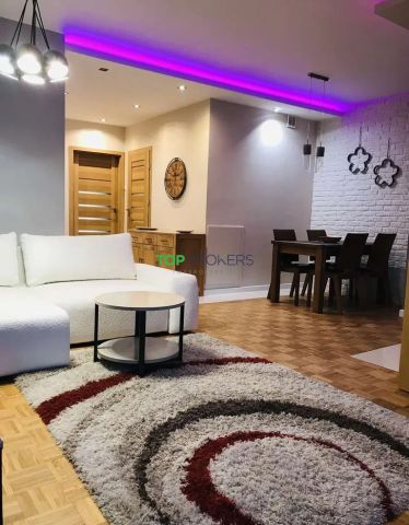 Mieszkanie 3-pokojowe Warszawa Białołęka, ul. Nowodworska. Zdjęcie 2