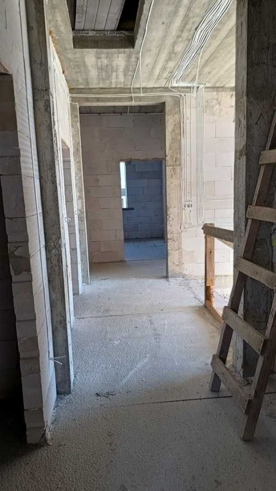 Hala/magazyn Ostrowiec Świętokrzyski, al. Solidarności. Zdjęcie 8