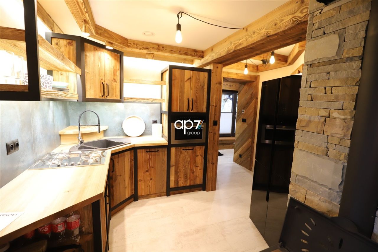 dom wolnostojący, 13 pokoi Zakopane, ul. Chyców Potok