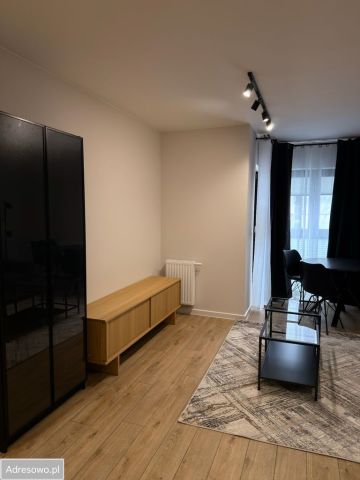 Mieszkanie 2-pokojowe Wrocław Psie Pole, ul. Władysława Reymonta. Zdjęcie 1