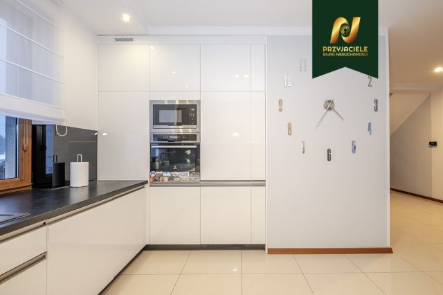 dom wolnostojący, 6 pokoi Różyny. Zdjęcie 7