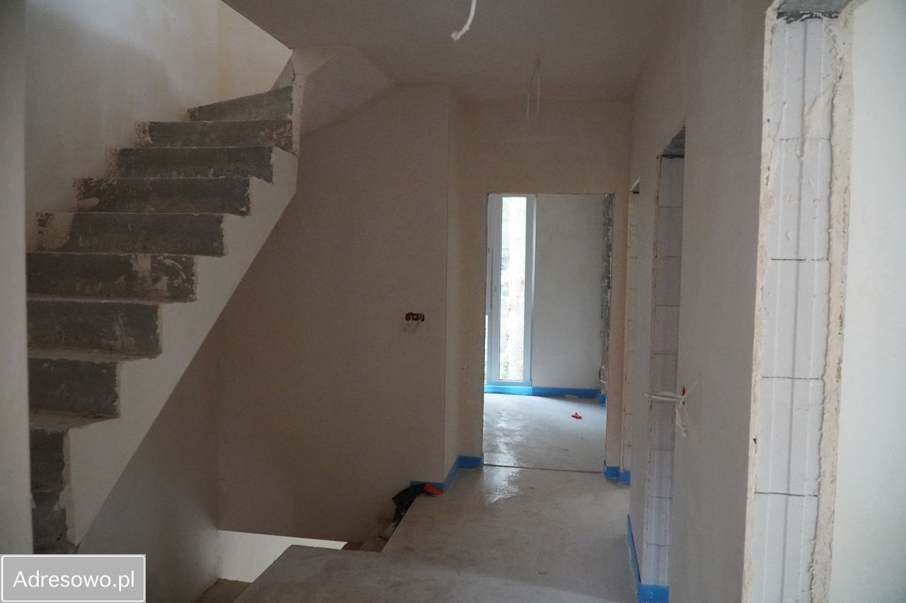 bliźniak, 6 pokoi Sulejówek, ul. Mieszka I. Zdjęcie 5