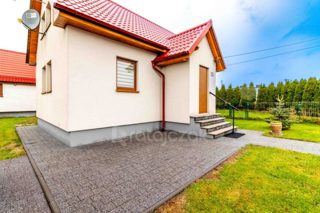 dom wolnostojący, 4 pokoje Łebcz, ul. Pucka. Zdjęcie 32