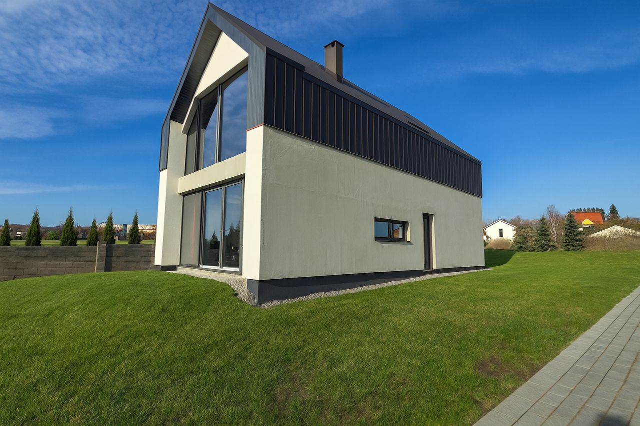 dom wolnostojący, 5 pokoi Więcbork, ul. Spacerowa. Zdjęcie 1