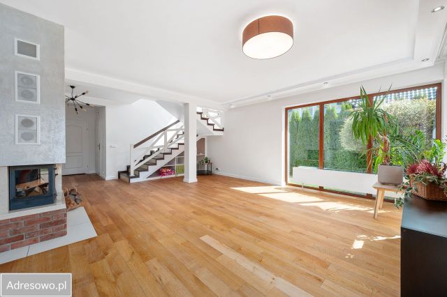 dom wolnostojący, 5 pokoi Chorowice. Zdjęcie 1