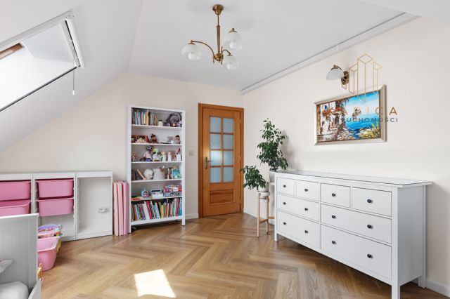 dom wolnostojący, 6 pokoi Baszki. Zdjęcie 14