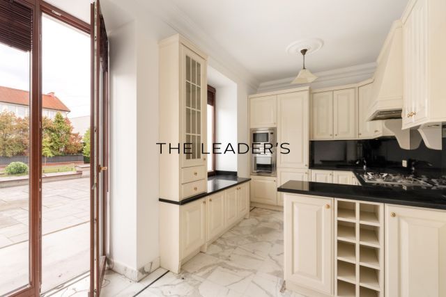 bliźniak, 7 pokoi Warszawa Mokotów. Zdjęcie 5