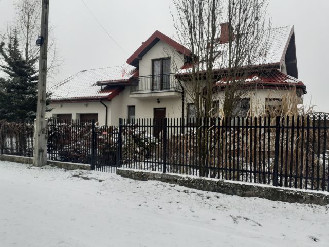 dom wolnostojący, 6 pokoi Nowe Grochale. Zdjęcie 1