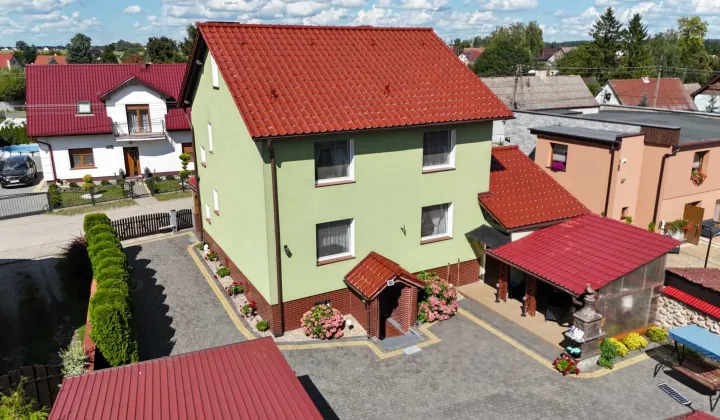 dom wolnostojący Święta