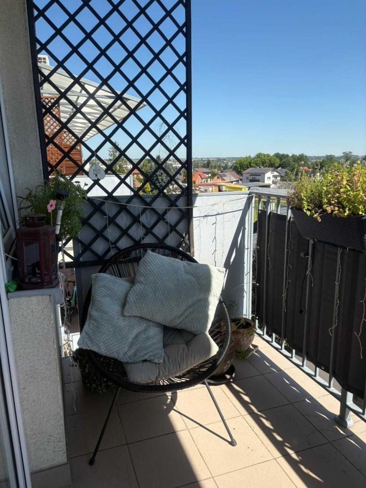 Mieszkanie 3-pokojowe Kraków Wzgórza Krzesławickie, ul. Niebyła. Zdjęcie 2