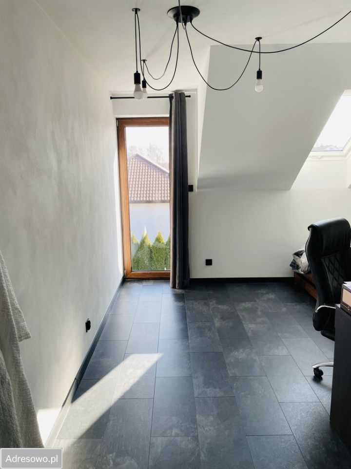 dom wolnostojący, 5 pokoi Mokra Lewa. Zdjęcie 16