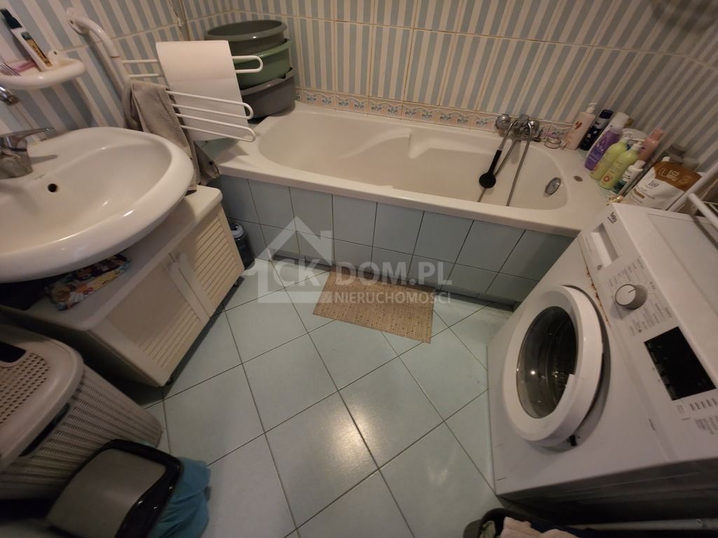 Mieszkanie 3-pokojowe Kielce, ul. Jana Kochanowskiego. Zdjęcie 6