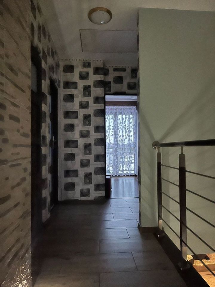 dom wolnostojący, 4 pokoje Kozłów. Zdjęcie 4