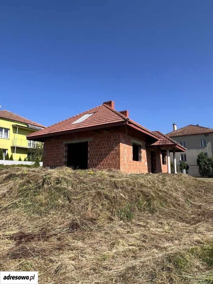 dom wolnostojący, 6 pokoi Podegrodzie. Zdjęcie 3