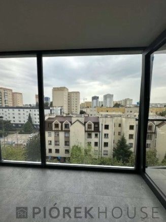 Mieszkanie 3-pokojowe Warszawa Praga-Południe, ul. Jana Nowaka-Jeziorańskiego. Zdjęcie 2