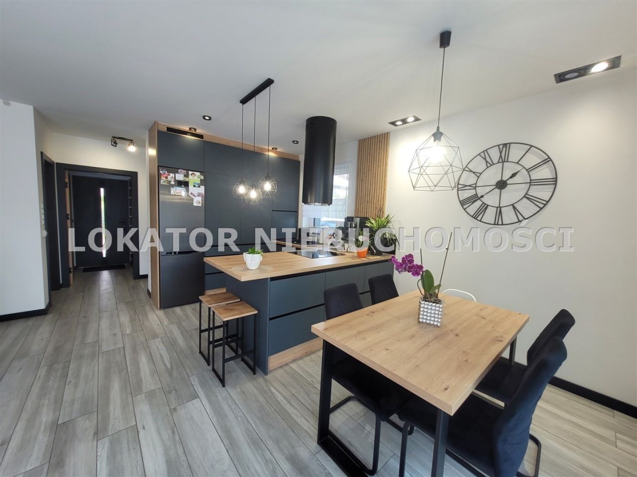 bliźniak, 5 pokoi Piła. Zdjęcie 8