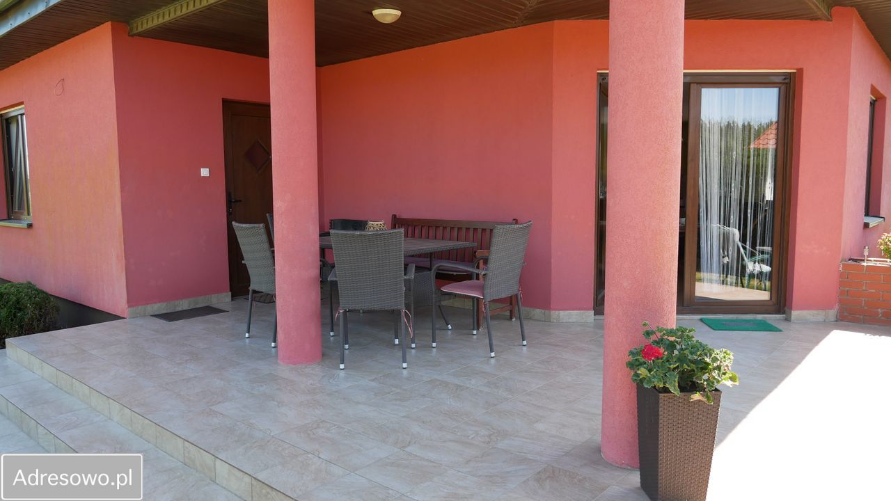 dom wolnostojący, 4 pokoje Jarosławiec, ul. Klonowa. Zdjęcie 14