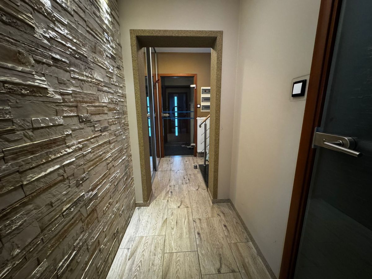 dom wolnostojący, 5 pokoi Andrespol, ul. Rokicińska. Zdjęcie 3