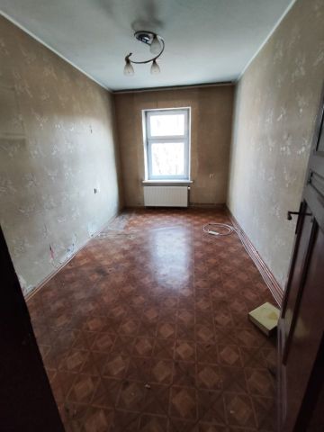 Mieszkanie 4-pokojowe Wałbrzych Śródmieście. Zdjęcie 1