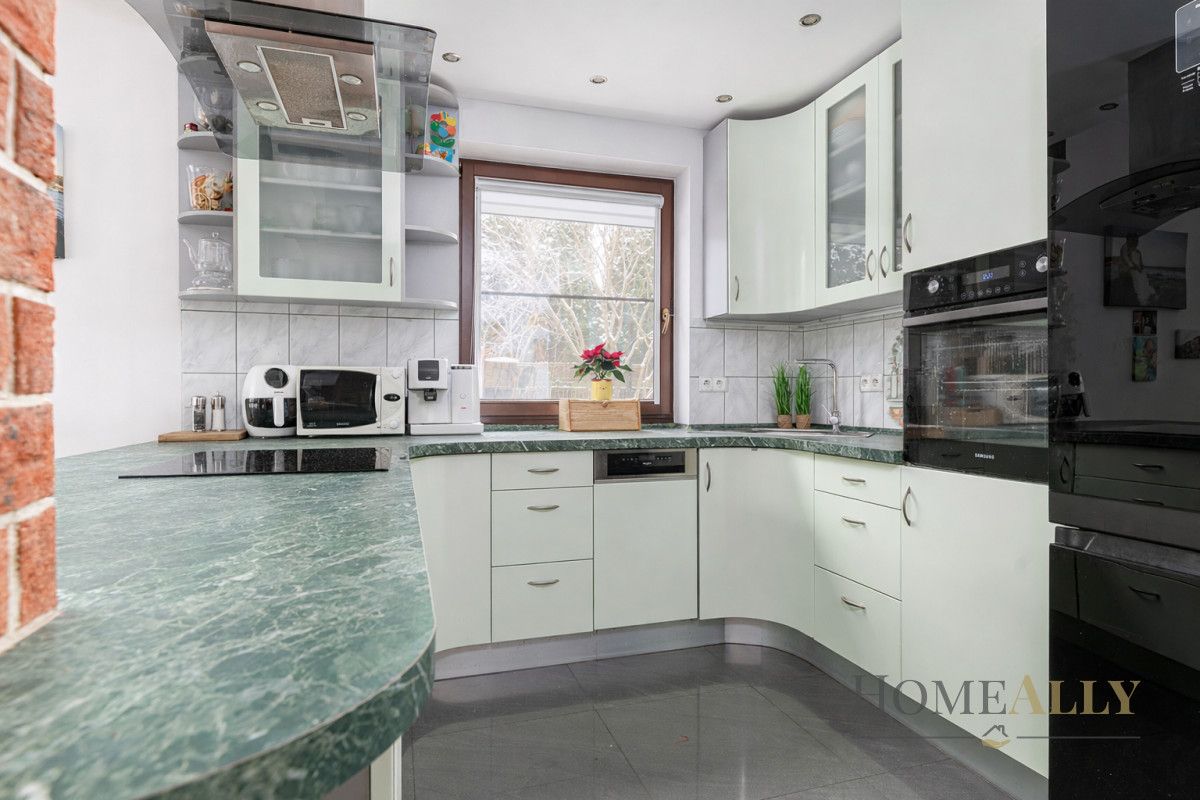 bliźniak, 5 pokoi Łomianki. Zdjęcie 7