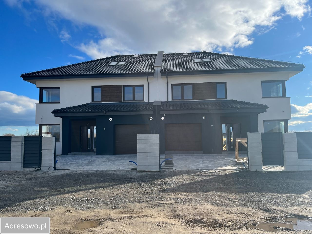 bliźniak, 5 pokoi Legnica