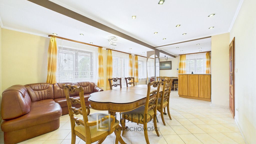 dom wolnostojący, 6 pokoi Zakrzów. Zdjęcie 14