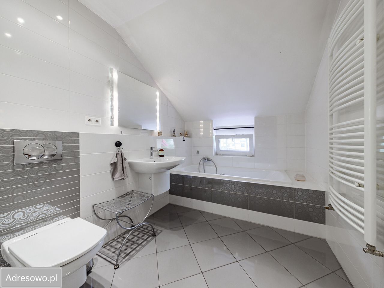 bliźniak, 10 pokoi Zalesie Górne, ul. Biedronki. Zdjęcie 5