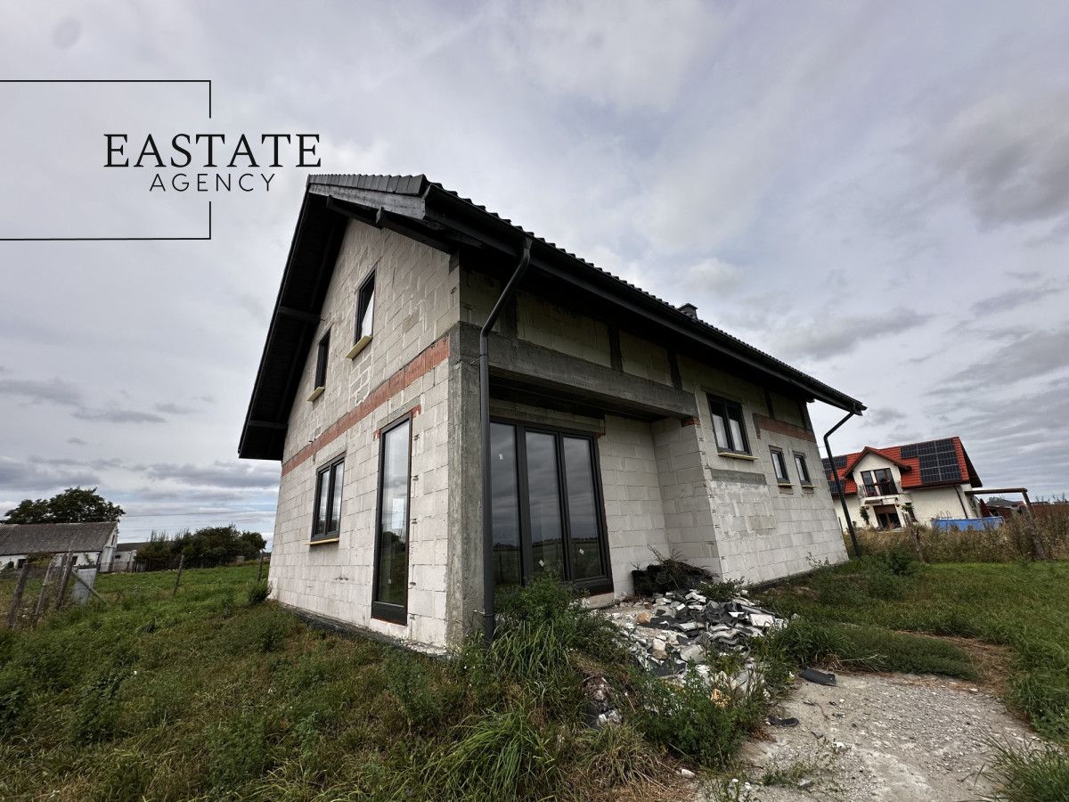 dom wolnostojący, 5 pokoi Magdalenka. Zdjęcie 1