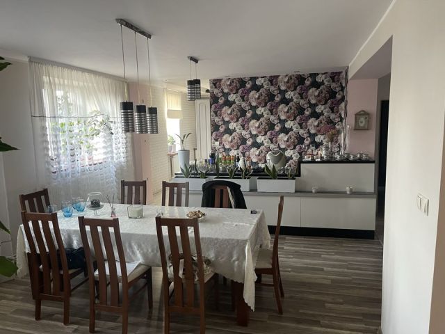 Mieszkanie 4-pokojowe Kiszkowo. Zdjęcie 1