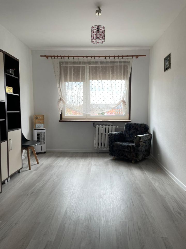 Mieszkanie 4-pokojowe Legnica Zosinek, ul. Aleksandra Fredry. Zdjęcie 7