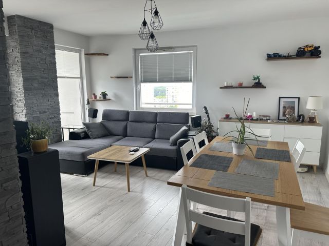 Mieszkanie 3-pokojowe Gdańsk Morena, ul. Piecewska. Zdjęcie 1