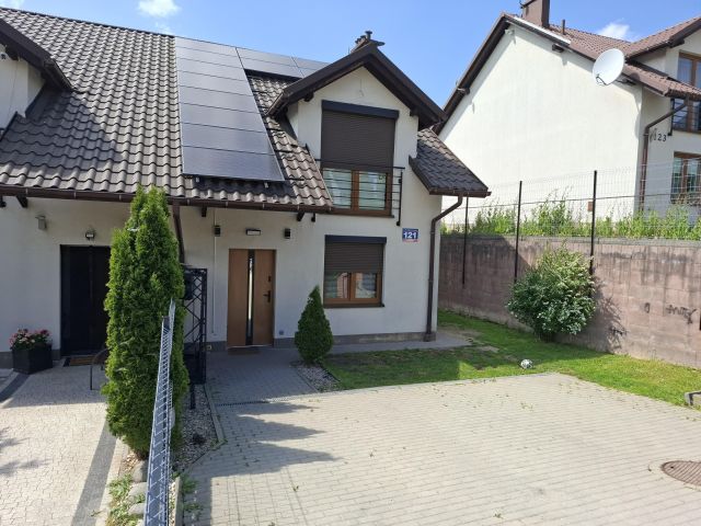 bliźniak, 5 pokoi Chorowice Podewsie, ul. Adama Doboszyńskiego. Zdjęcie 2