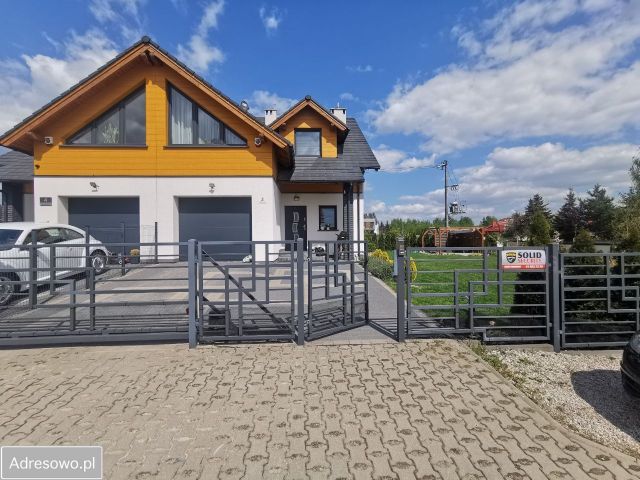 bliźniak, 5 pokoi Gruszczyn, ul. Tadeusza Boya-Żeleńskiego. Zdjęcie 1